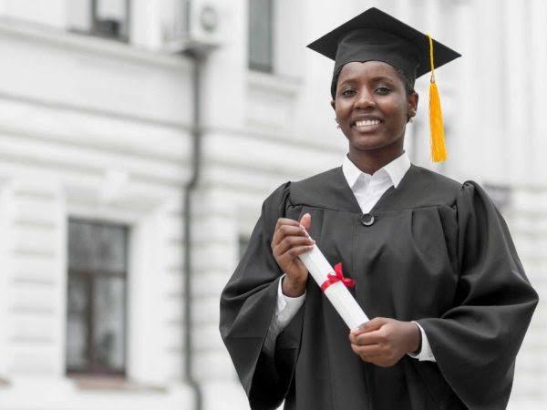Apply Now! Full Scholarships For Nigerian Students To Study In Canada, Uk & Usa (2025 Guide)