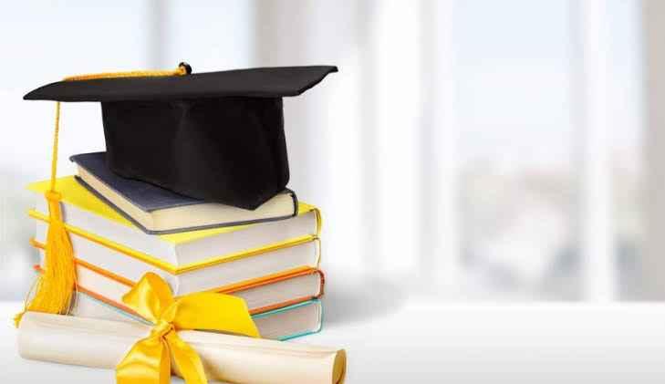 Top 10 Scholarships Nigerian Students Can Apply For In 2025