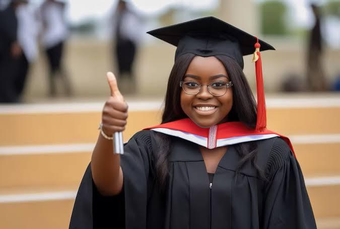 Full List Of Ongoing Undergraduate Scholarships For Nigerian Students (2025)