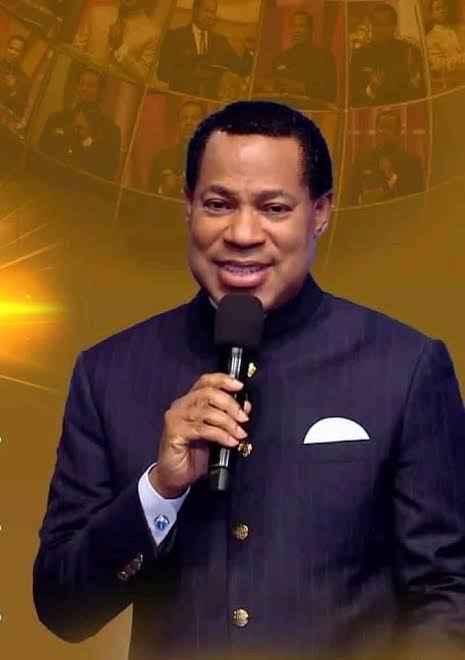 Pastor Chris Oyakhilome Biography, Net Worth, And Ministry Highlights