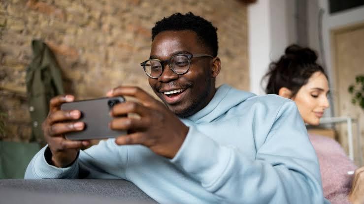 Premise Review (2025): Is It Legit or Worth It for Nigerians?