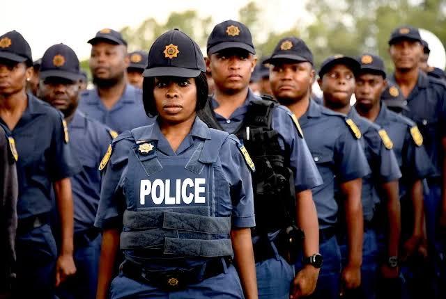 South African Police Service (Saps) Salary Structure And Ranks In 2025: Monthly Payments & Benefits