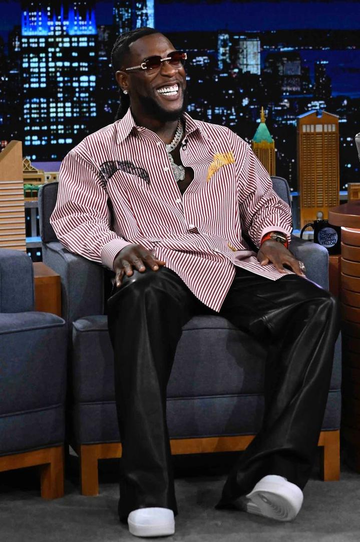 DROP YOUR DETAILS FOR TOMORROW GIVE AWAY